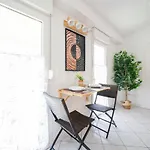 Et Avec Piscine - Wehostyou Villa *
