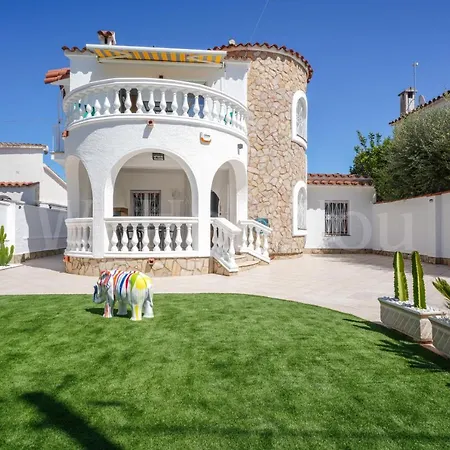 Et Avec Piscine - Wehostyou Villa Empuriabrava