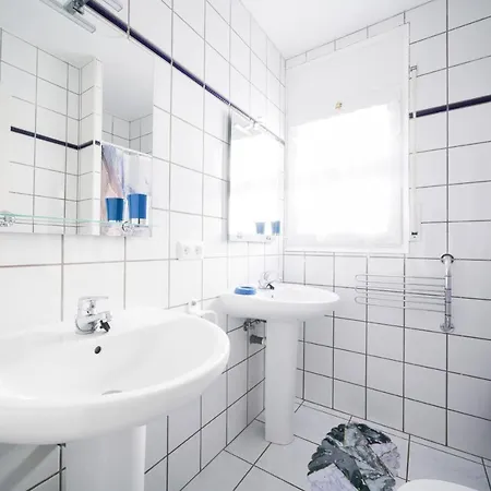 Villa Et Avec Piscine - Wehostyou *