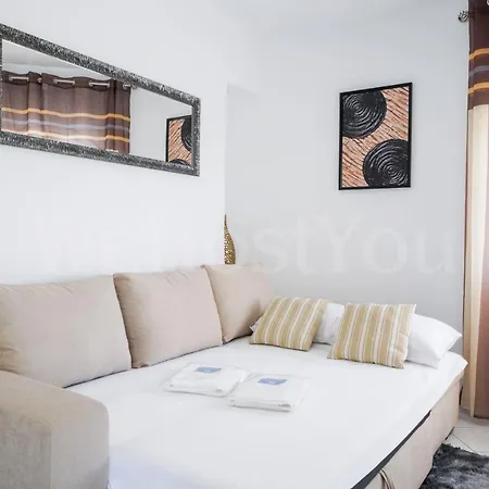 Vila Et Avec Piscine - Wehostyou Empuriabrava